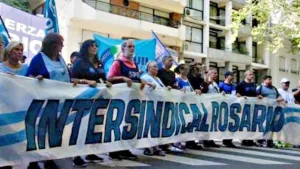 Duro comunicado de la Intersindical Rosario: "El modelo económico del gobierno nacional fracasó"