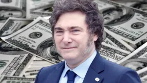 Milei abrió el paraguas a una semana de las elecciones: "Harán todo lo posible por generar pánico con el dólar"