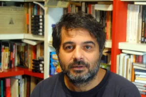Este miércoles se presenta el libro “Arena y tiempo”, de Luciano Savoretti, en la Feria del Libro