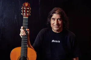 La Facultad de Humanidades y Artes de la UNR distinguirá al guitarrista, compositor y cantante Luis Salinas