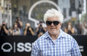 Pedro Almodóvar anunció la fecha de estreno de “Amarga Navidad”, su nueva película, y falta menos de lo pensado