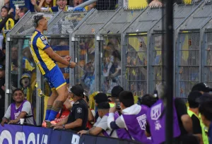 Efectivo y ganador: Central sacó adelante un partido bravo, superó a Platense por la mínima y el sueño Libertadores está cada más cerca