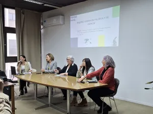 Mujeres lideres en política y ciencia