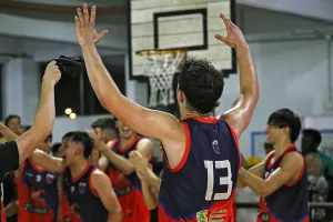 Red Star le ganó a Los Rosarinos Estudiantil como visitante y se completó el cuadrangular final de la A