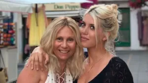 Se pudrió todo: presentaron la documentación necesaria para abrir los celulares de Ana Rosenfeld y Wanda Nara