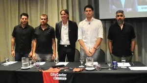 Con sentido de pertenencia: Julián González presentó su “equipo de fútbol” con varios ex futbolistas rojinegros en su estructura