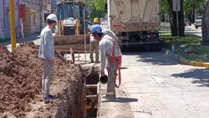 Firmat: Estamos renovando la red cloacal en Bv. Colón al 100