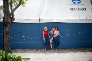 “Rosario es mi horizonte imaginario”: Renata Moreno, artista rosarina radicada en Buenos Aires desde 2012, habla de “Agua”