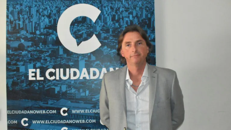 Julián González, candidato a presidente de Newell's por "Fuerza Leprosa" visitó la redacción de Diario "El Ciudadano"