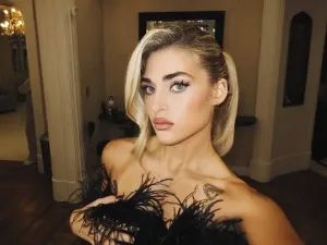 “Me parece bastante de cuarta”: Marta Fort fulminó a Virginia Gallardo por usar la imagen de su padre