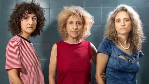 “Rosario es mi horizonte imaginario”: Renata Moreno, artista rosarina radicada en Buenos Aires desde 2012, habla de “Agua”