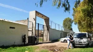 Superpoblación de jóvenes en el ex Irar: “No hay inserción posible”