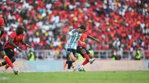 Despedida con victoria: Argentina derrotó 2-0 a Angola en el último amistoso de la temporada