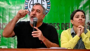 Se recalienta la calle: ATE convocó a un paro nacional contra la reforma laboral