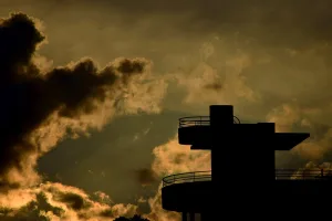 Sonamos: alerta por tormentas intensas sobre el final del sábado y anuncio de fuertes vientos para el domingo