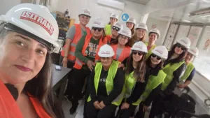 Se abren rutas para las mujeres: se recibieron las primeras camioneras