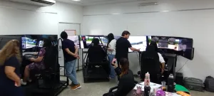 Se abren rutas para las mujeres: se recibieron las primeras camioneras