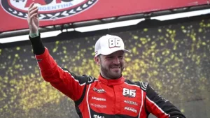 Agustín Canapino ganó la final del Turismo Carretera en Paraná y se escapa en la Copa de Oro