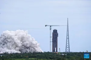 China avanza para llevar astronautas a la Luna en 2030