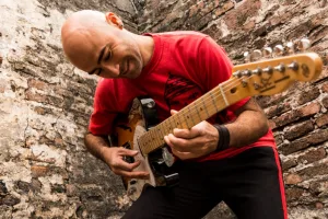 Sergio “Cóndor” Gauna presenta su disco, “Abrazo Vital”, este sábado en Gallo Rojo