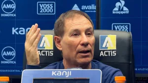 Ariel Holan: “La zanahoria (el título) nuestra está ahí. Es nuestra ilusión, es nuestro sueño”