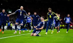 Escocia volvió a un Mundial tras 28 años: logró una clasificación épica con un golazo de chilena y otro de mitad de cancha