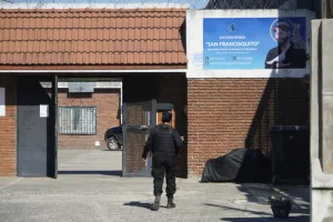 Vuelen a robar en la escuela San Francisquito: es el cuarto hecho de inseguridad en diez días al mismo lugar