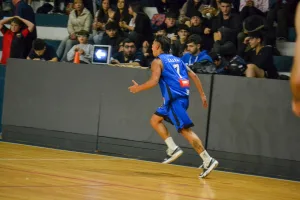 Caova dio la nota ante Atalaya y Temperley reafirmó candidatura ante Náutico