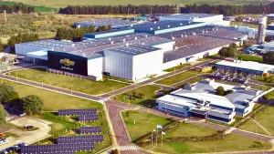 General Motors continúa reduciendo su planta laboral en Alvear: hubo 90 nuevas desvinculaciones por retiro voluntario