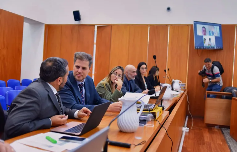 Comenzó el juicio oral y público por el doble crimen de Claudia Deldebbio y de su hija Virginia Ferreyra perpetrado en julio de 2022