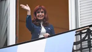 La Justicia impuso nuevas restricciones para las visitas a Cristina Kirchner en su casa de Constitución
