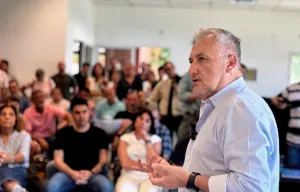 Lewandowski: "El peronismo nació escuchando al pueblo y dando respuestas concretas; solo así será una alternativa real"