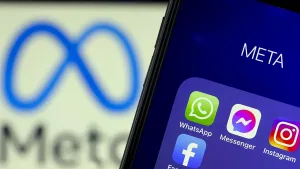 Meta anunció el despido de 8.000 empleados para “acelerar su enfoque en la IA”