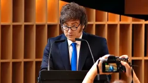 Milei habló de las próximas reformas ante empresarios: "El mundo podría llegar a hablar de crecer a tasas argentinas"