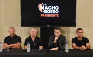 Elecciones rojinegras: el candidato a presidente Ignacio Boero presentó a Roberto Sensini como posible Director Deportivo