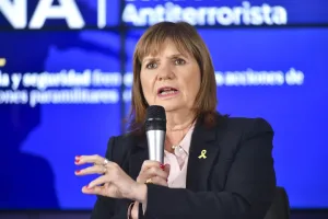 Bullrich anunció la nueva fuerza para “administrar las migraciones”
