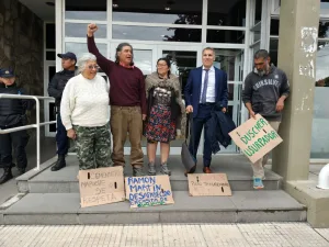 Liberan a los cuatro detenidos mapuche tras denuncia del ex jugador de Newell's que compró sus tierras
