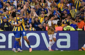 Otro motivo más para festejar: a Central se le dieron los resultados y se aseguró terminar como puntero de su zona