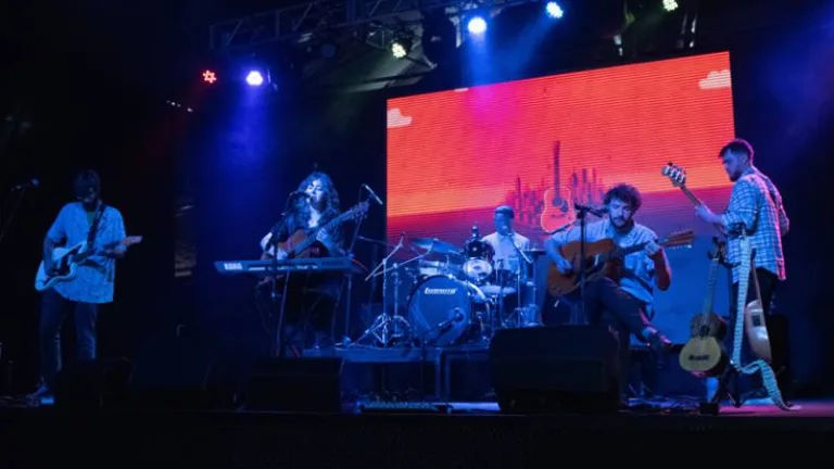 Este viernes Ciudad de Canciones cierra su temporada 2025 en la terraza de Lavardén con entrada gratuita