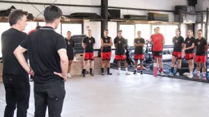 Ignacio Boero, presidente de Newell's, visitó al plantel femenino de fútbol en Bella Vista.