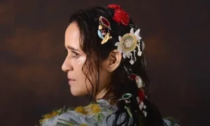 Julieta Venegas adelantó “Tiempos Dorados”, el primer sencillo de su nuevo álbum