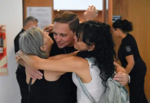 Familiares de las víctimas