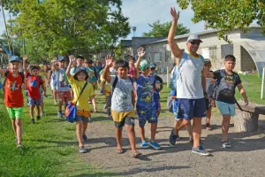 35 veranos, miles de infancias: arrancan las colonias municipales