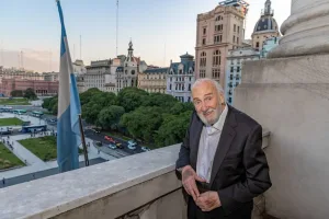 A los 96 años, murió en Héctor Alterio, gran ícono del cine del habla hispana que marcó la producción de la post dictadura