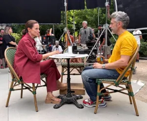 Ya hay poster y fecha de estreno mundial para “Amarga Navidad”, la última película de Pedro Almodóvar