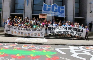 A 24 años del 2001 hubo acto y movilización frente a Tribunales en Rosario