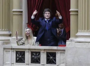 Página en blanco: la reforma laboral borra el marco legal de los periodistas