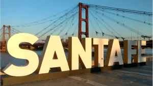 La ciudad de Santa Fe lo muestra todo: el anuario turístico que marca tendencia