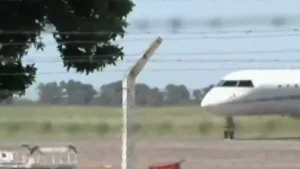 Messi aterrizó en Sauce Viejo para disfrutar sus vacaciones en Rosario