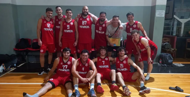 Universitario C y Provincial C ganaron y pusieron suspenso en el cuadrangular final de la D. Hoy juega la C